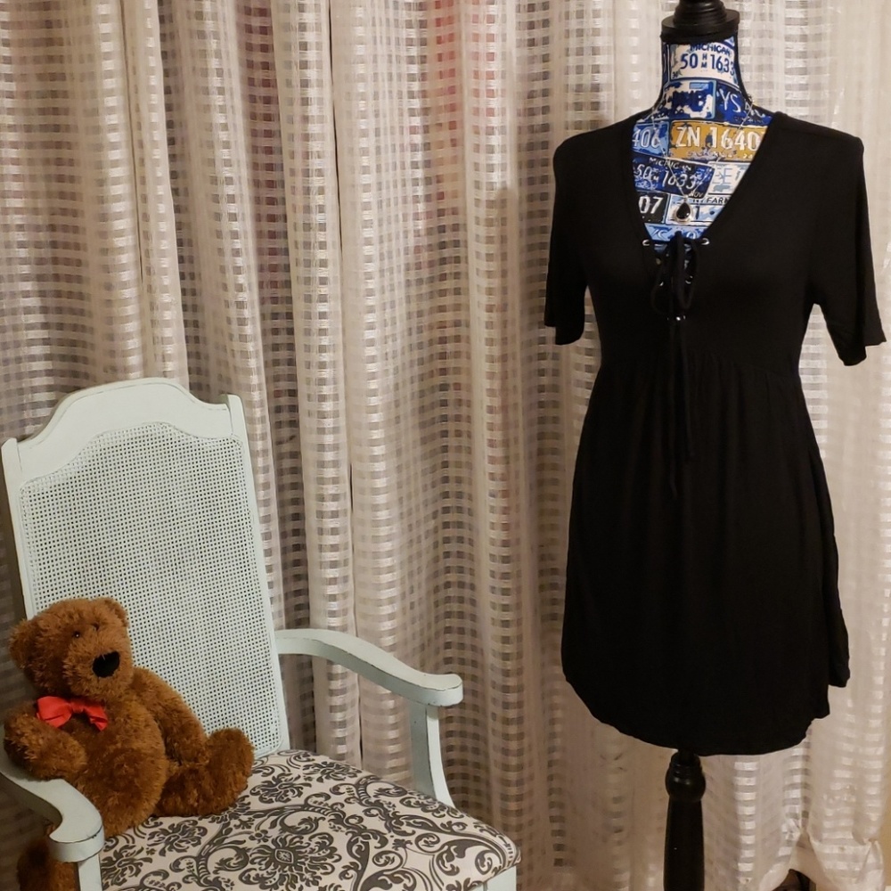 BOGO BNWT Black Lace Up Swing Top, Size Small